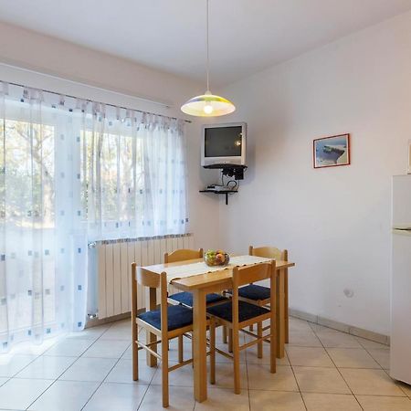 Apartments Pino Пула Экстерьер фото